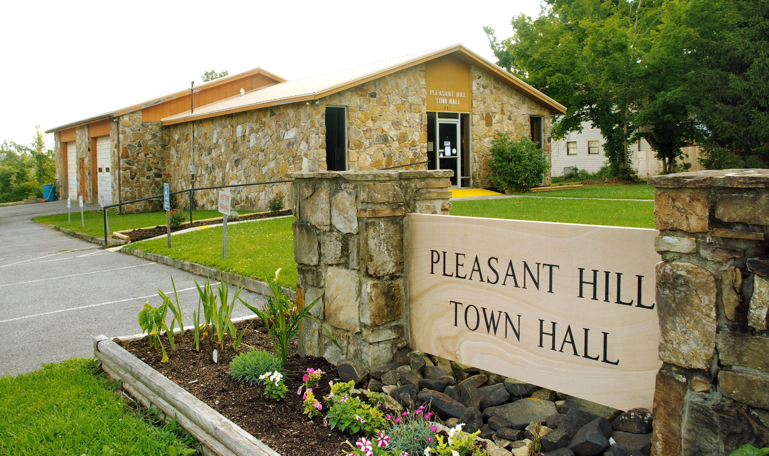 Pleasant Hill, TN